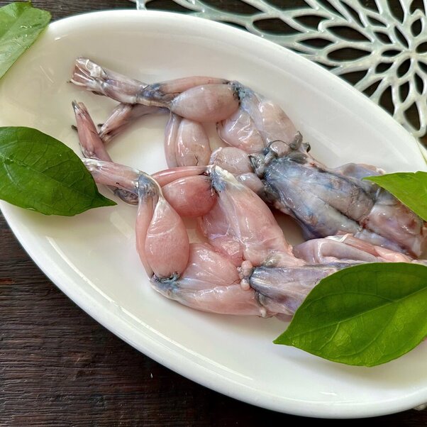 Ếch Thiên Nhiên