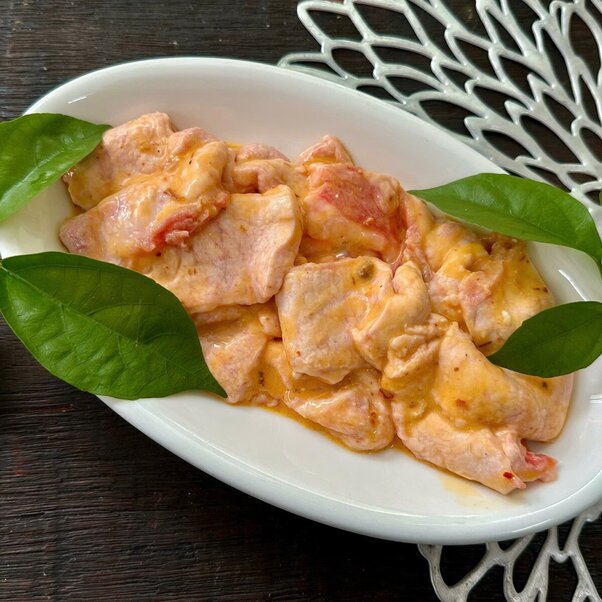 Nậm sữa ướp chao + sate